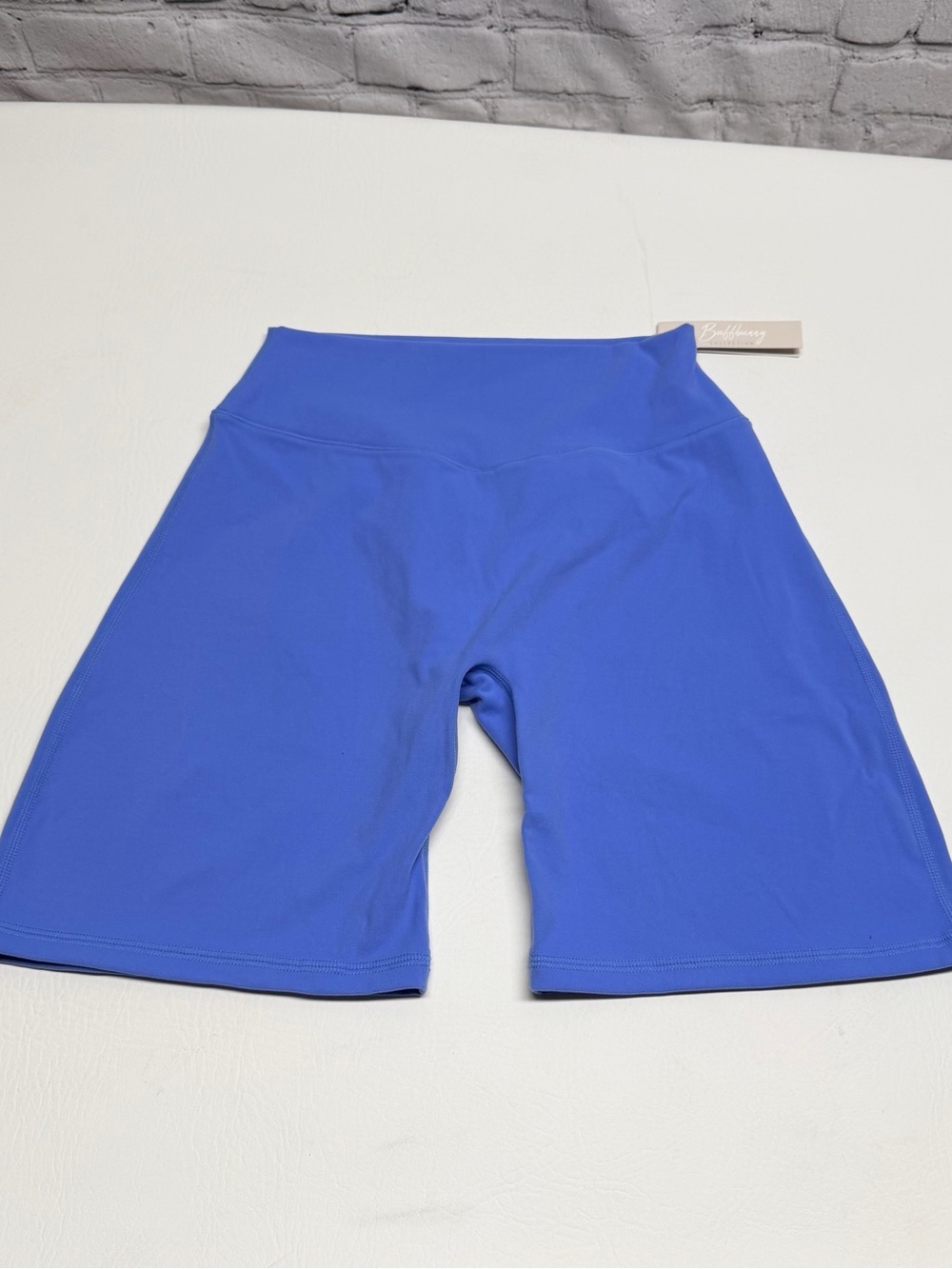 BuffBunny Royal Blue High-Rise Bike Shorts size L nwt
